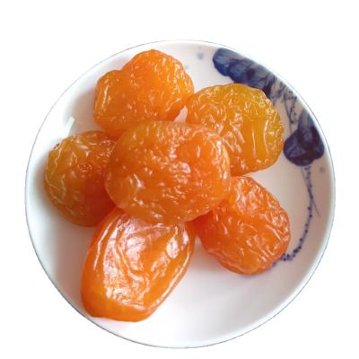 China Large and medium size of the 2021 new dry crop of Chinese seedless yellow dried apricot for sale