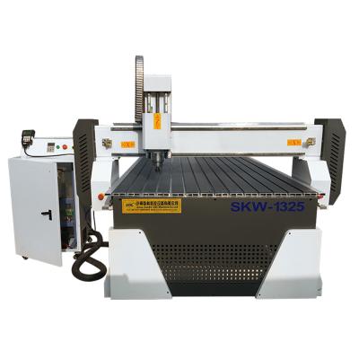 China Acrylic PVC Wood Engraving Cutting Senke Model 4*8 FT Size 1325 Popular Engraving Wood Acrylic Nonmetal Cutting CNC Router Machine for sale