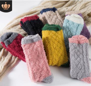 China Women's Velvet Slipper Ladies Socks Breathable Fuzzy Tube Coral Fuzzy Tube Thick Warm Home Socks Winter Slipper Socks for sale