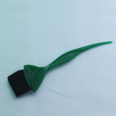 China Hair Color Tint Dye Brush New Designed Hair Color Tint Brush Plastic Hair Color Application Brush for sale