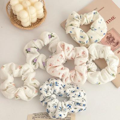 China 2021 Korean Fashion Flower Printed Scrunchy Elastic Hair Scrunchies Girls Scrunchies Girls Elastic Ponytail Holders for sale