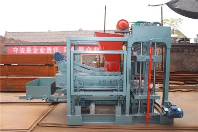 China Widely Used Semi Automatic Buliding Construction Paver Cement Concrete Block Making Machine Interlocking Brick Machine For Sale In USA for sale