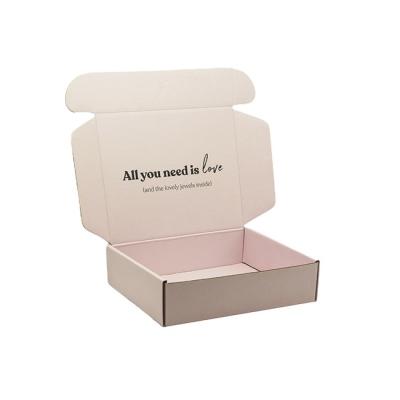 China Customized Recycled Foldable Paper Recyclable Corrugated Customize Packaging Box for sale