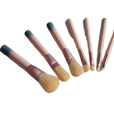 China Hot Selling Face 7 Pieces Makeup Tool Kit Makeup Brush Set Brush Iron Boxed for sale