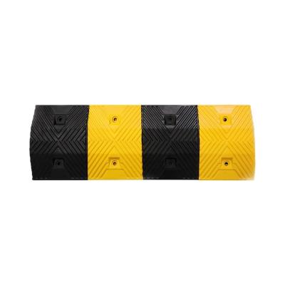 China 6' Heavy Duty Black Rubber Speed ​​Bumps With Yellow Stripes Road Bump Speed ​​Bump for sale