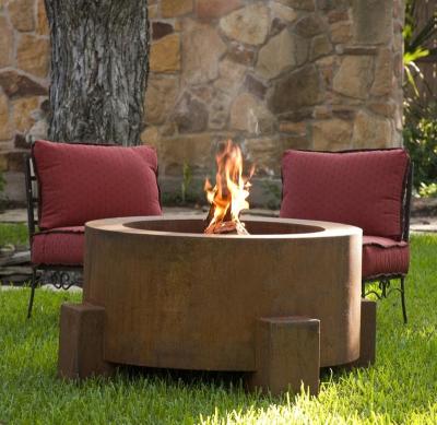 中国 Weather Resistant Corten Steel Outdoor Patio Firepit for Warming Garden Decoration 販売のため