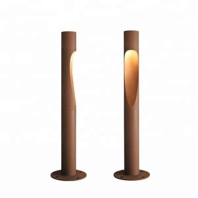 China Garden Outdoor Decorative Solar Bollard Light Corten Steel AC 220V Solar for sale