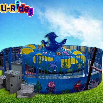 China Metal And Firberglass Outdoor Christmas Carousel Decoration Tall Christmas Carousel 16 Seats Amusement Park Games for sale