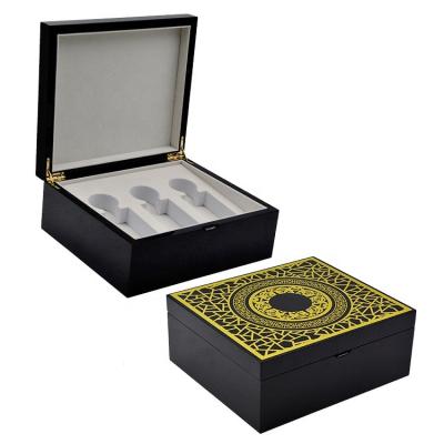 China Custom Handmade Luxury Black Gold Stamping Logo Wooden Perfume Box Packaging for 3 Bottles for sale