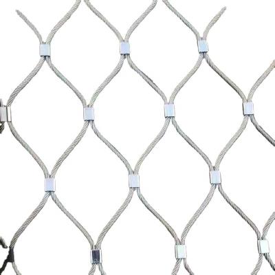 China Big Hexagonal Ring Sheep Fence Twist Flower Net Galvanized Chicken Wire Breeding Netting for sale