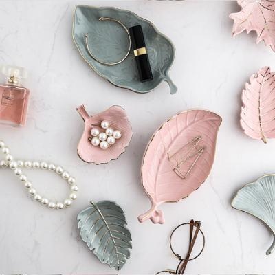 China Leaf Jewelry Dish Tray Ring Earring Necklace Storage Ceramic Artifical Nordic Light Luxury Trinket Jewelry Dish for sale