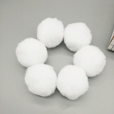 China Soft And Fluffy Party White Artificial Polypropylene High Elastic Indoor Snowball Snowball for sale