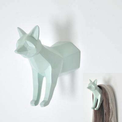 China Sustainable Green Animal Shaped Plastic Decorative Single Wall Hook for sale