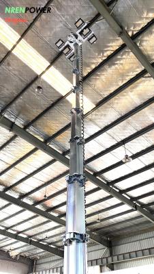 China 9m hydraulic telescopic mast light tower-mobile solar tower light 4 solar panels à venda