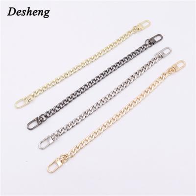 China Wholesale High Quality Zinc Alloy Chains Metal Purse Chain For Handbag Handle With Hook for sale