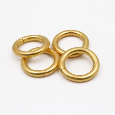 China For Bags High End Genuine Leather Bag Parts Glitter 24K Gold Thick Gold O Ring Rolling Connecting Ring for sale