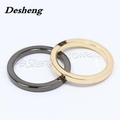 China Custom Metal Circle Bag O-rings Bag Flat Strap Ring Leather Gunmetal Hardware Handbag Bag for sale