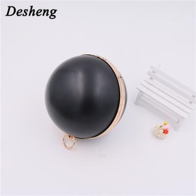 China Custom Eco - Friendly Ball Clasp Round Shape Metal Purse Frame For Evening Bag for sale