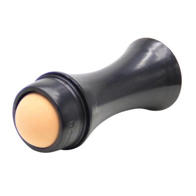 China Oil Absorbing Volcanic Rock Oil Absorbing Roller Oil-absorbing Face Roller Volcanic Oil Face Roller Removing Roller for sale