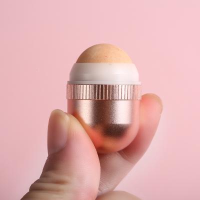 China Volcanic Oil Absorption Keep Makeup Matte Effect Facial Roller Volcanic Oil Absorbing Roller Rely for sale