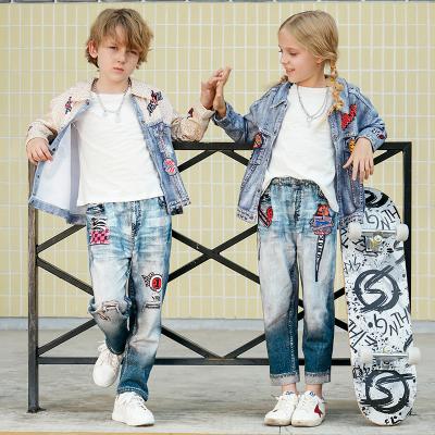 China 2021 100% COTTON HEALTH TECHNOLOGY TOP QUALITY TECHNOLOGY FABRIC TODDLER BOUTIQUE TODDLER CLOTHES 2PC DENIM Girls Sets for sale