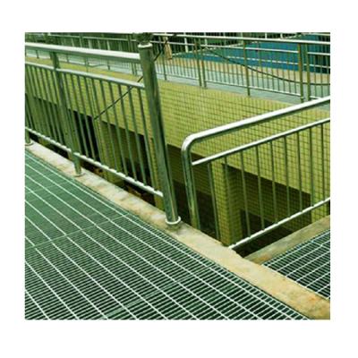 China Construction China Supplier Customized Aluminum Fence Public Facilities Aluminum Profile For Windows And Doors zu verkaufen