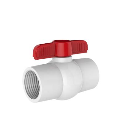 中国 High Standard Single Thread PVC UPVC Compact Ball Valve 販売のため