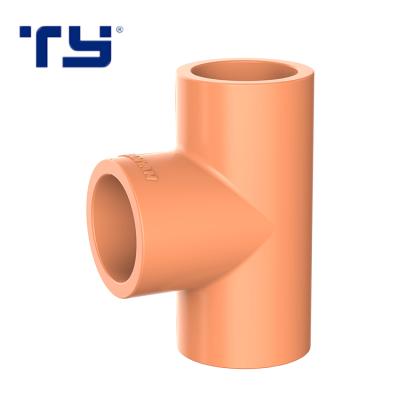 China Hot Sell Plastic Pipe Fitting CPVC Tee Fittings Equal Tee Fitting Standard For Irrigation for sale