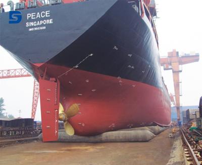 中国 Shunhang Customized Sizes Heavy Lifting Airbag for Ship Docking 販売のため