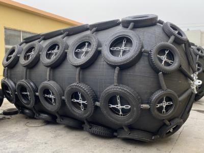 China Sling Pneumatic Rubber Fender High Energy Absorption Ship Yokohama Floating Fenders for sale