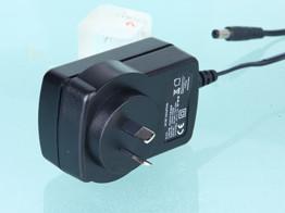 China AC 230V Input AC To DC Wall Adapter , Switching AC DC 9 Volt Wall Adapter for sale