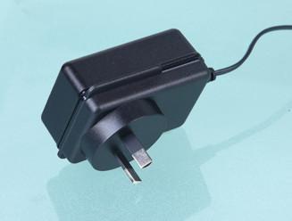 China DC 9 Volt 1.5A / 24W Power Adapter 120% Min Over Voltage Protection for sale