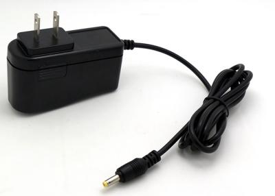 Chine adaptateur de puissance de bâti de mur de 12V 200mA avec couleur noire/blanche de câble de C.C de 1,5 mètres à vendre