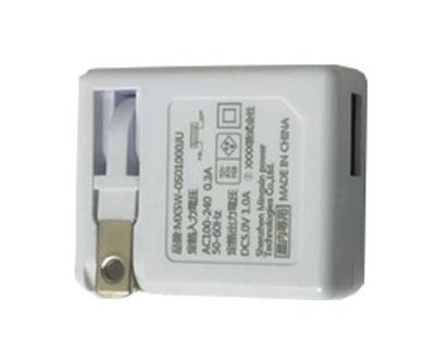 China Color negro/blanco del solo puerto del adaptador del cargador del puerto de USB del teléfono móvil en venta