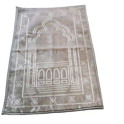 China A washable dropshipping/stain wholesale/OEM thicken islamic prayer mat embossing raschel cloth muslim prayer cover for sale