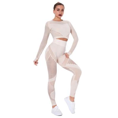 China Breathable Custom Yoga Set Women Yoga Gym Crop Top With Leggings Workout Fitness Yoga Seamless Sets for sale