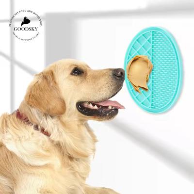 China GOODSKY Dogs Dog Bathing Slow Feeder Grooming & Exercising Lick Mat Food Grade Food Grade Strong Suction Silicone Dog Licking Pad for sale