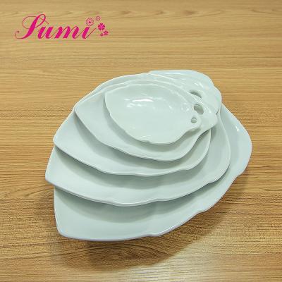 China Viable Unique Design Porcelain Leaf Shape White Dish For Tableware for sale