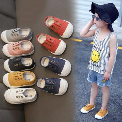 China Other Children's White Shoes Fashion To Casual Canvas Shoes Soft Sole Shoes for sale