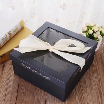 China Recyclable Ready To Ship Sweet Love Gift Box Flower Square Box Packaging Box For Preserved Flowers for sale