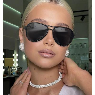 China Trendy Luxury Black Women Lentes De Sol Glasses Fashion Sunglasses LBAshades Big Frame Sunglasses 2022 Fashion Sun Glasses for sale