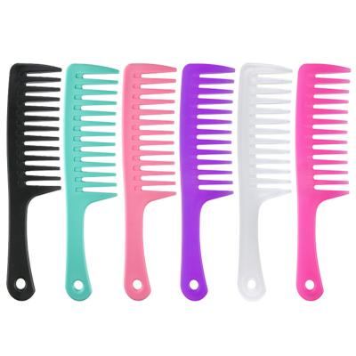 China Salon Beauty Supply Detangling Hair Extensions Brush Wide Tooth Comb Carbon Fiber Comb for sale