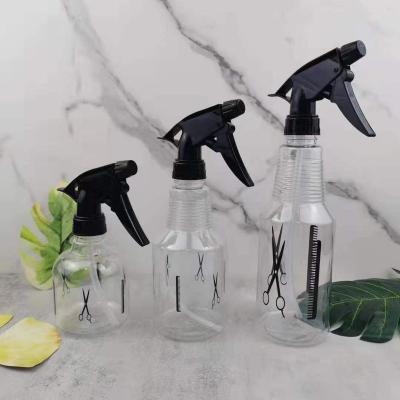 China Refillable 250ml 500ml flower watering bottle lacquer can spray water bottle for sale