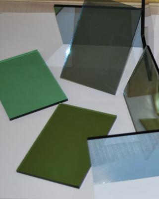 Cina Anti-Scratch Explosion-Proof Reflective Float Glass for Window Decoration in vendita