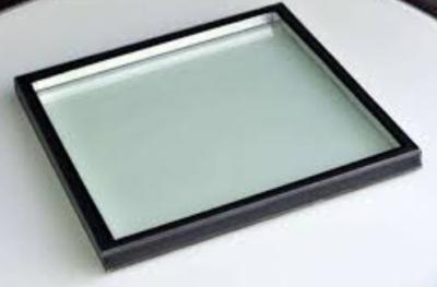 China Ultra Clear Tinted Color Tempered Insulating Glass zu verkaufen