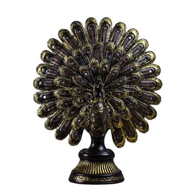 China Creative Home Decor Sculpture China Polyresin Peacock Sculpture Decoration Home Articles for sale