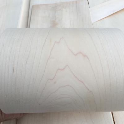 China 0.3mm 0,45mm Ahorn Veneer Naturholz Holz Veneer Blätter Ahorn Holz Veneer Blatt für Skateboards zu verkaufen