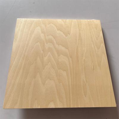 Китай Practical Heatproof Veneer Sheets Wood Moisture Proof Hardwood Faced Ply продается