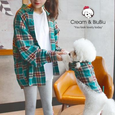 Chine Le T-shirt assorti d'ensemble de propriétaire d'animal familier de plaid beau unisexe a barré à vendre