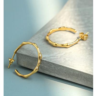 China Vintage Customize Vintage Irregular Earring Round 14k Gold Plated Circle Brass Earring for sale